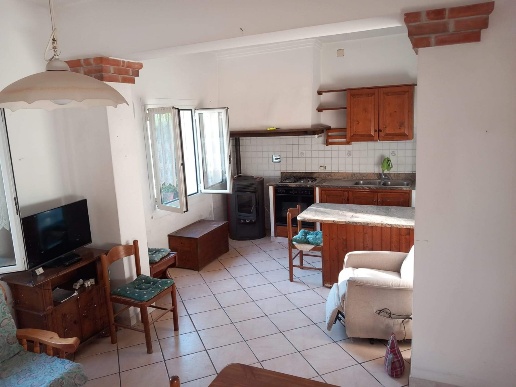 appartamento in vendita ad Albenga in zona Leca