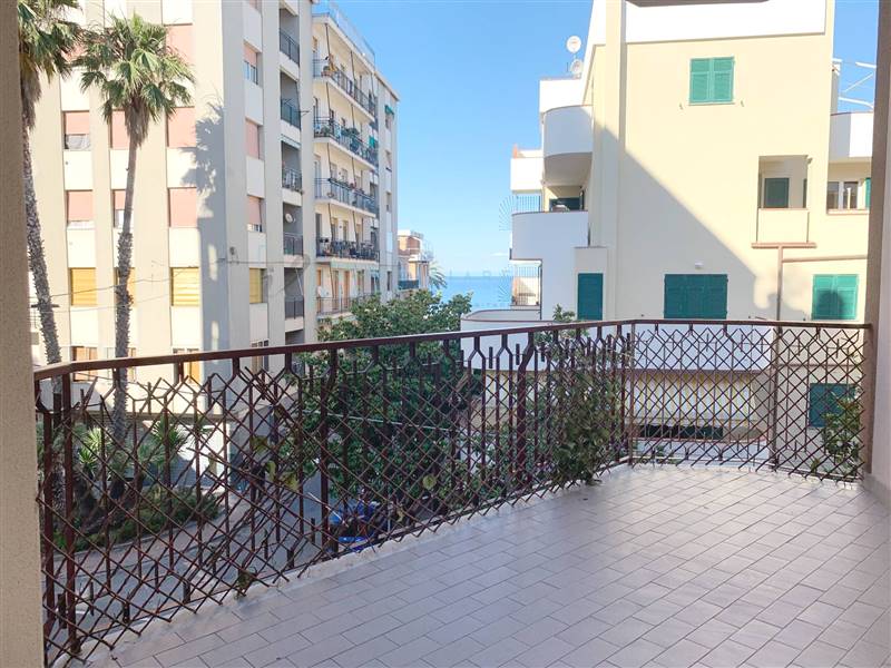 appartamento in vendita ad Albenga