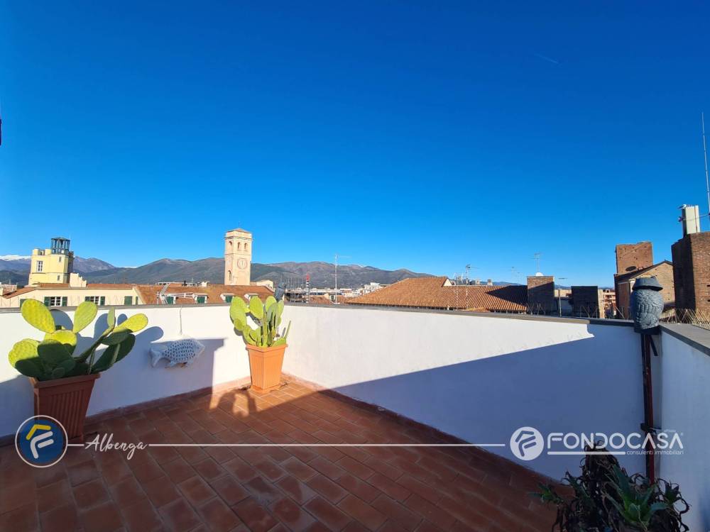 appartamento in vendita ad Albenga