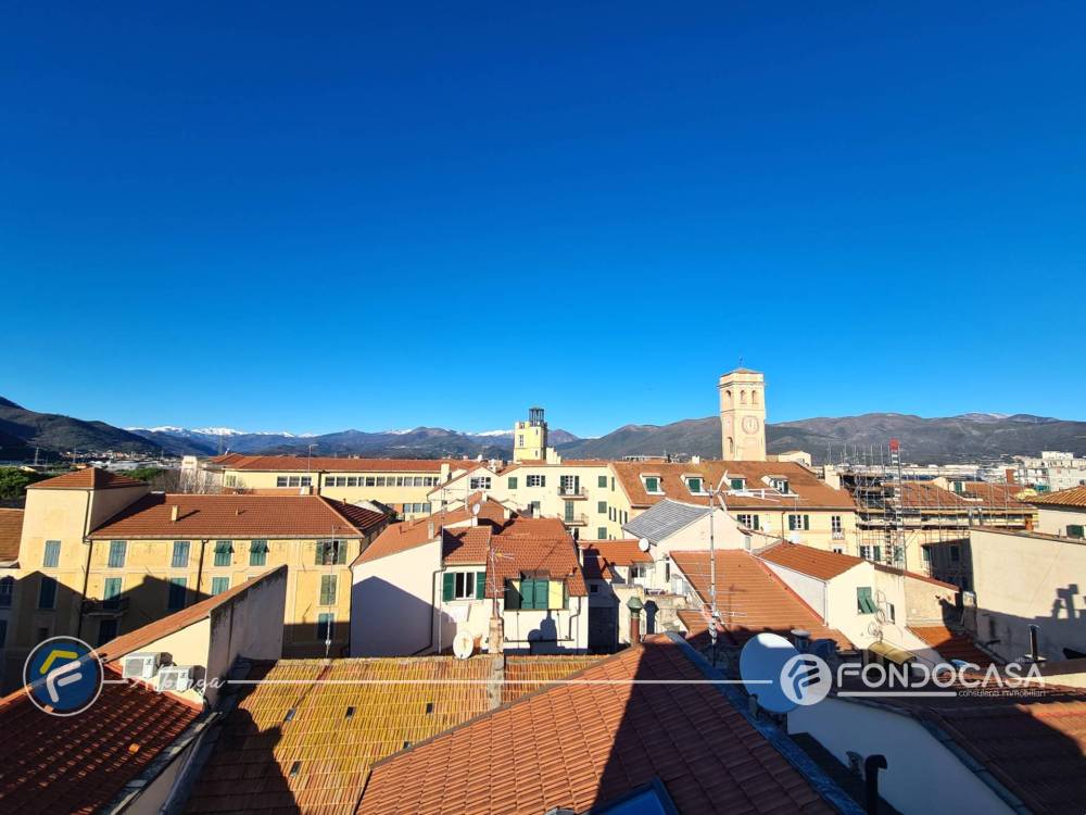 appartamento in vendita ad Albenga