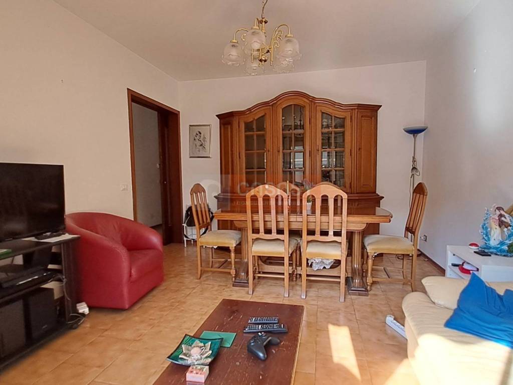 appartamento in vendita ad Albenga in zona Lusignano