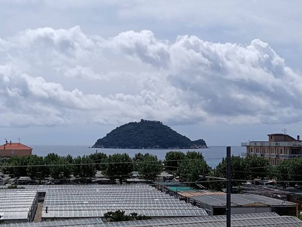 appartamento in vendita ad Albenga