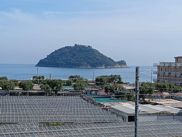 appartamento in vendita ad Albenga