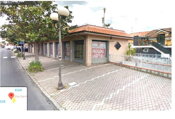 negozio in vendita ad Albenga