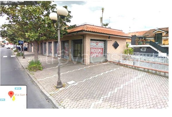 negozio in vendita ad Albenga