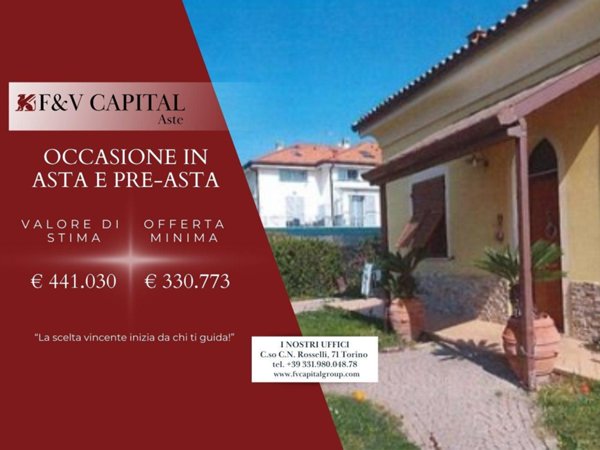 casa indipendente in vendita ad Albenga