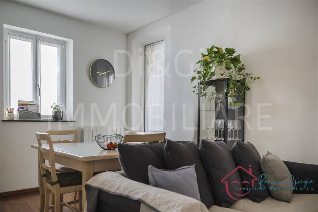 appartamento in vendita ad Albenga in zona Lusignano