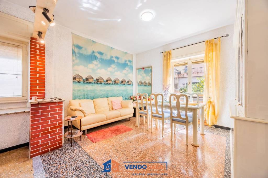 appartamento in vendita ad Albenga in zona Vadino