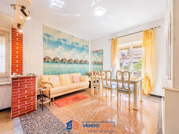 appartamento in vendita ad Albenga in zona Vadino