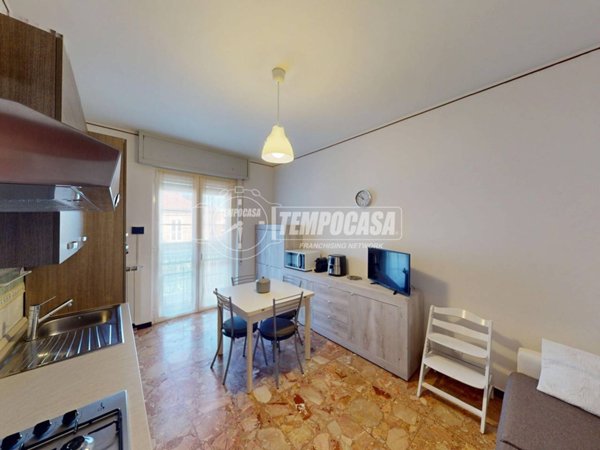 appartamento in vendita ad Albenga in zona Vadino