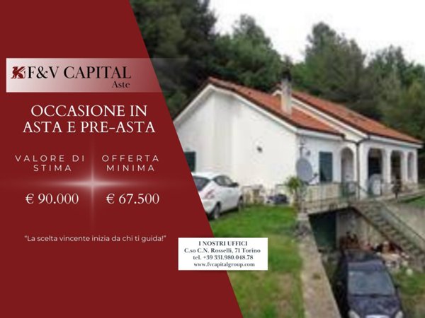 casa indipendente in vendita ad Albenga
