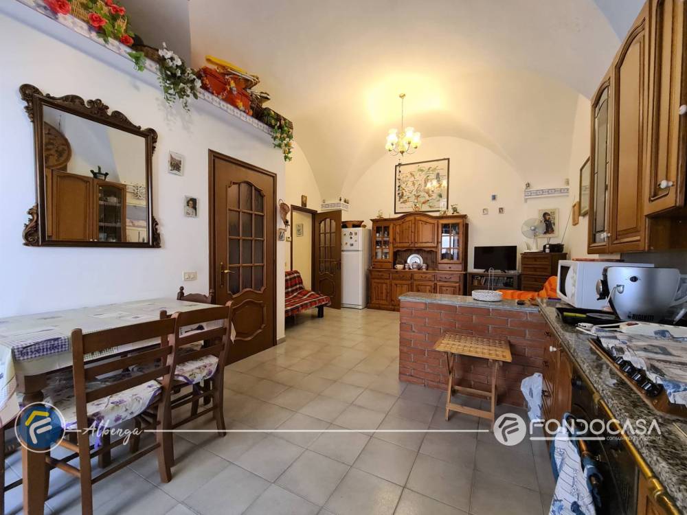 appartamento in vendita ad Albenga in zona Bastia