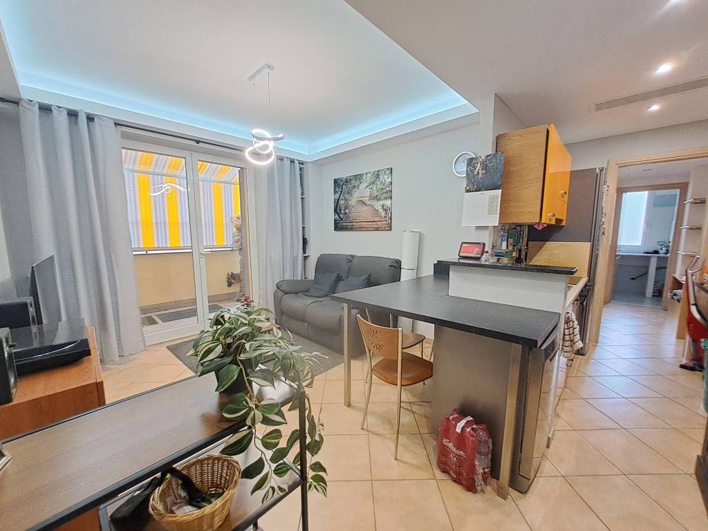 appartamento in vendita ad Albenga in zona San Fedele