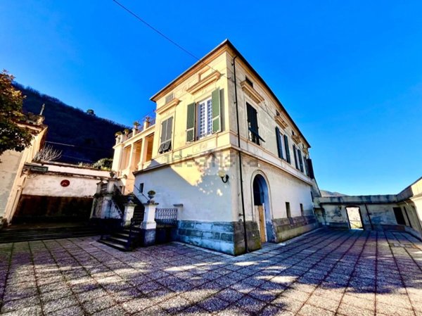 appartamento in vendita ad Albenga in zona San Fedele