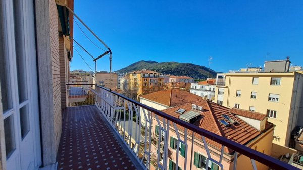 appartamento in vendita ad Albenga