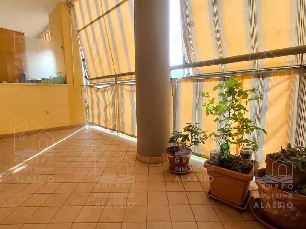 appartamento in vendita ad Albenga