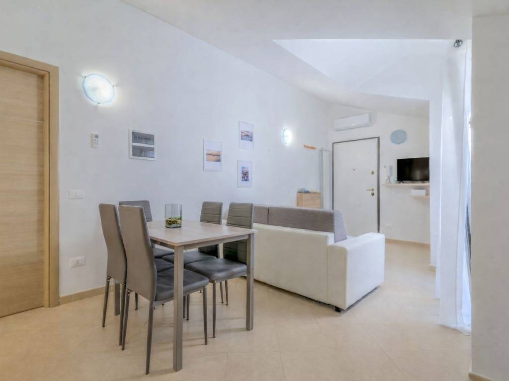 appartamento in vendita ad Albenga in zona Lusignano