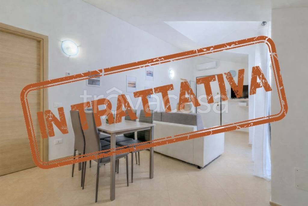 appartamento in vendita ad Albenga in zona Lusignano