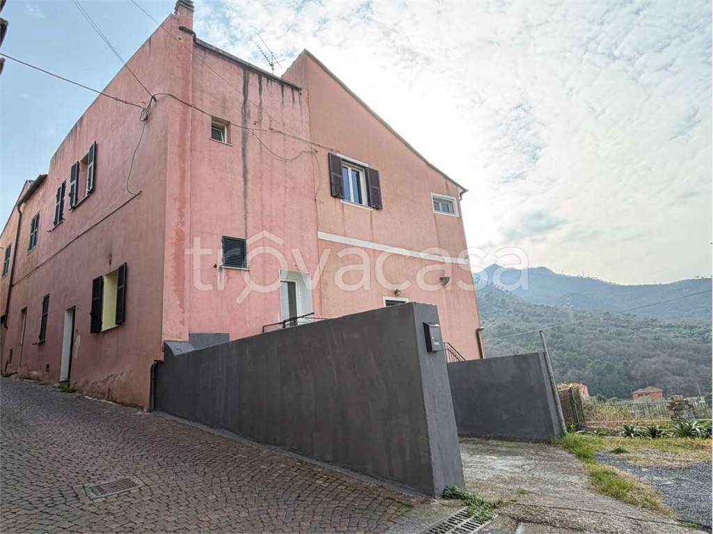 casa indipendente in vendita ad Albenga in zona San Fedele
