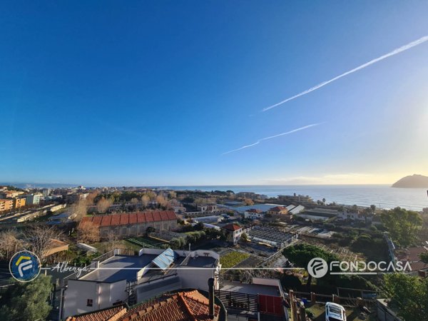 appartamento in vendita ad Albenga