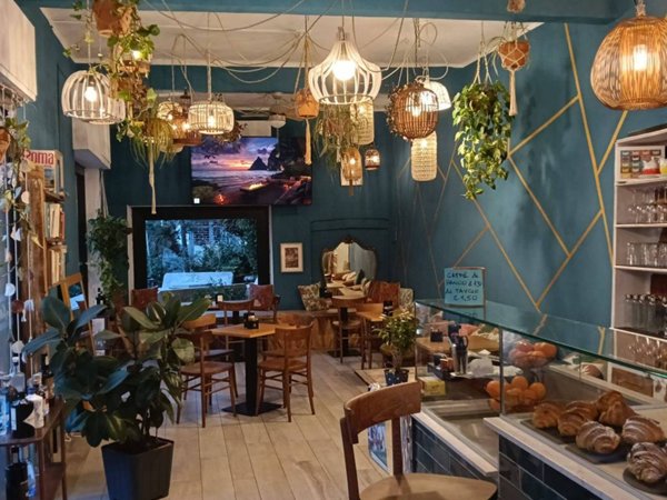 negozio in vendita ad Albenga