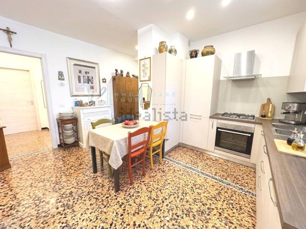 appartamento in vendita ad Albenga