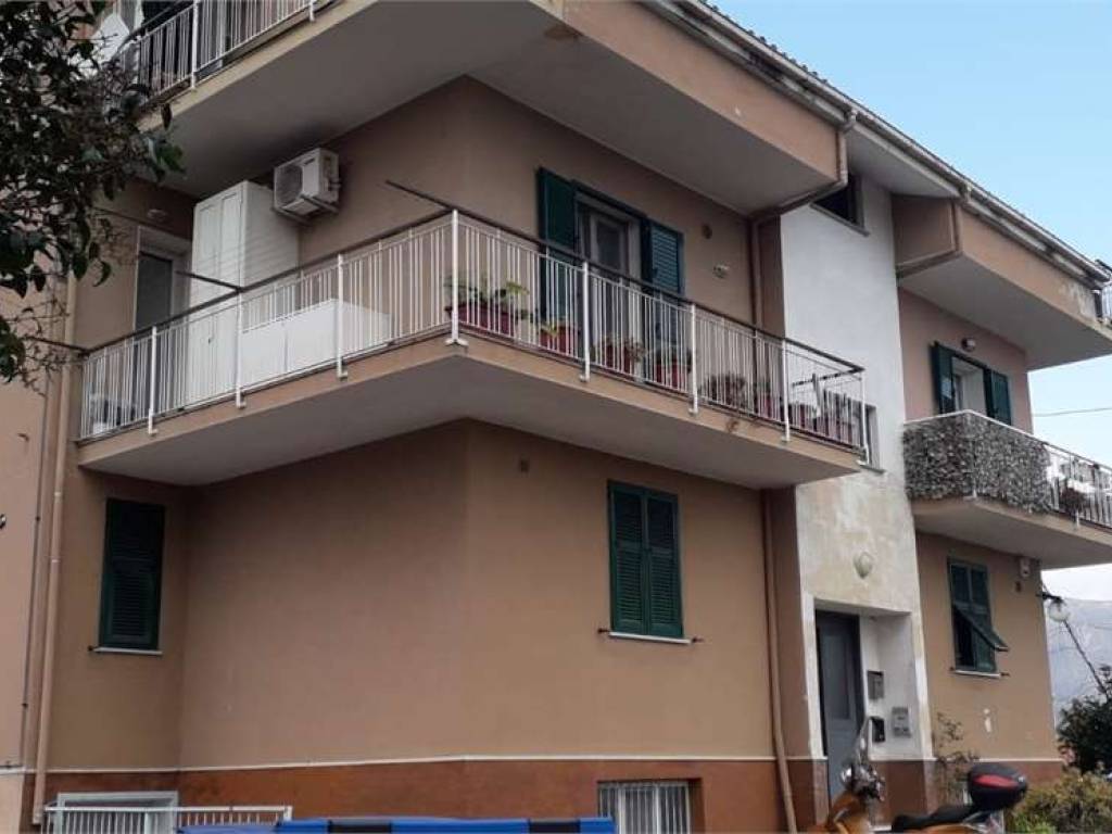 appartamento in vendita ad Albenga