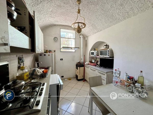 casa indipendente in vendita ad Albenga