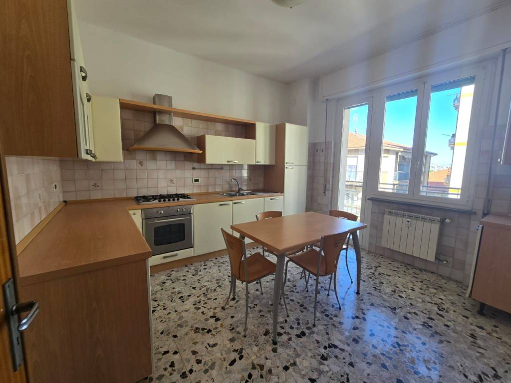 appartamento in vendita ad Albenga