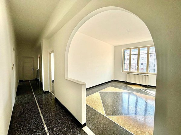 appartamento in vendita ad Albenga