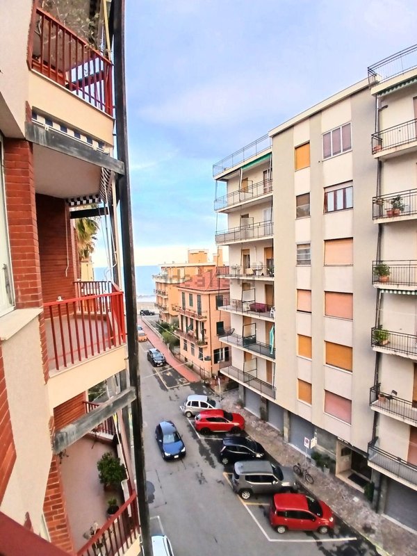 appartamento in vendita ad Albenga