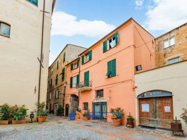 appartamento in vendita ad Albenga