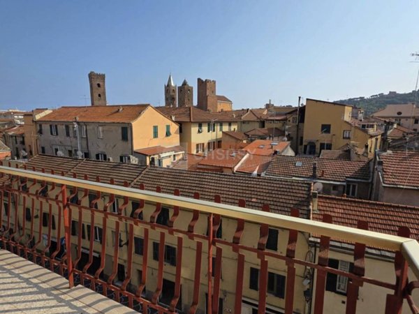 appartamento in vendita ad Albenga