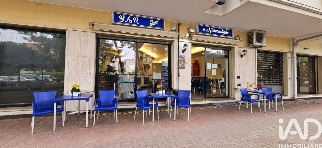 negozio in vendita ad Albenga