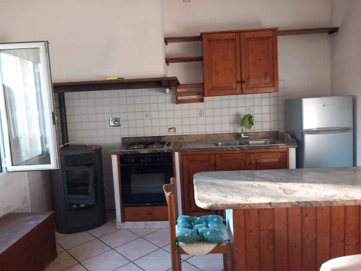 appartamento in vendita ad Albenga in zona Campochiesa