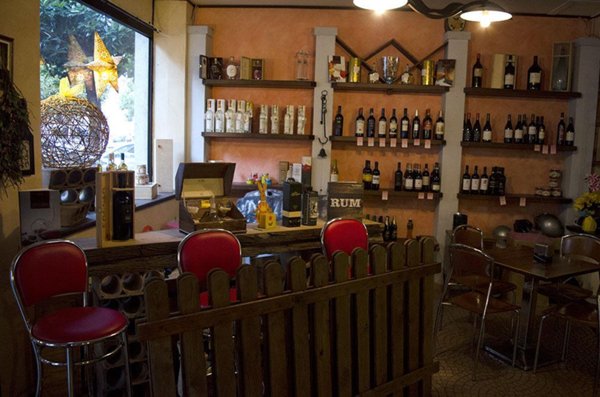 negozio in vendita ad Albenga