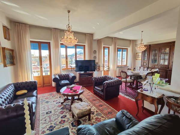 appartamento in vendita ad Albenga