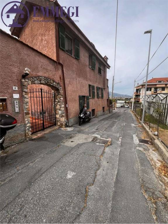 appartamento in vendita ad Albenga