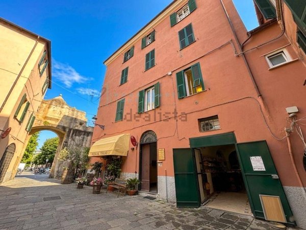 appartamento in vendita ad Albenga