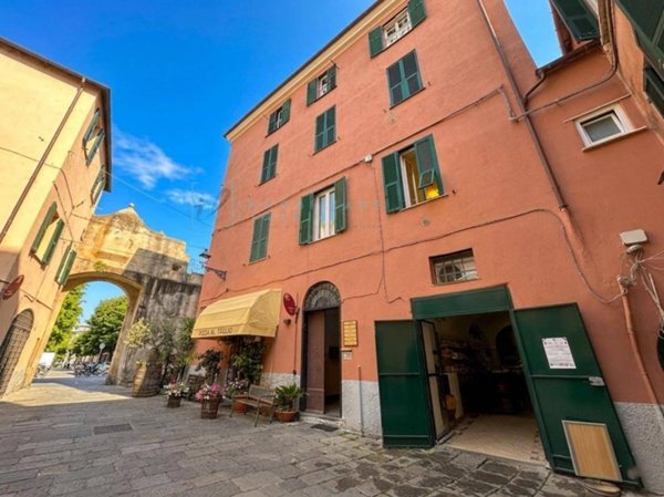 appartamento in vendita ad Albenga