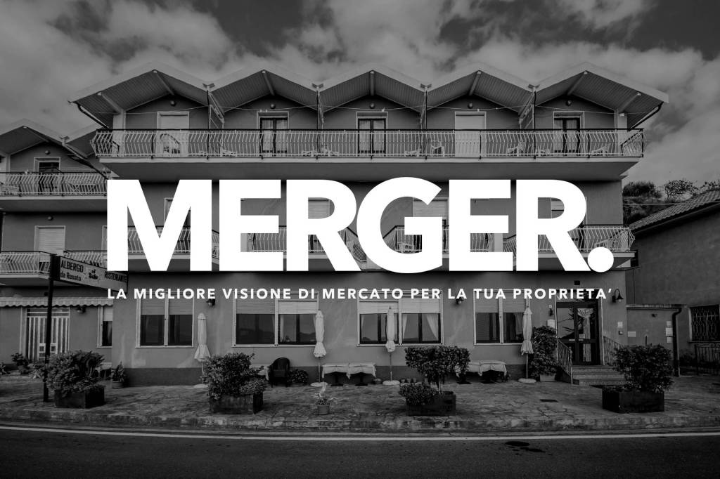 negozio in vendita ad Albenga