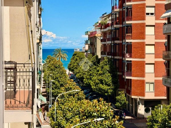 appartamento in vendita ad Albenga
