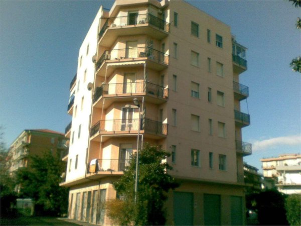 appartamento in vendita ad Albenga