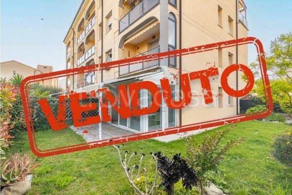 appartamento in vendita ad Albenga in zona Vadino