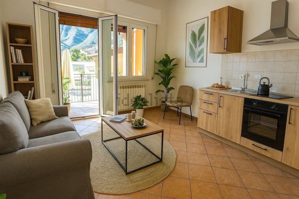 appartamento in vendita ad Albenga in zona Bastia