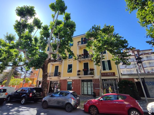 appartamento in vendita ad Albenga