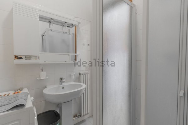 appartamento in vendita ad Albenga in zona Vadino
