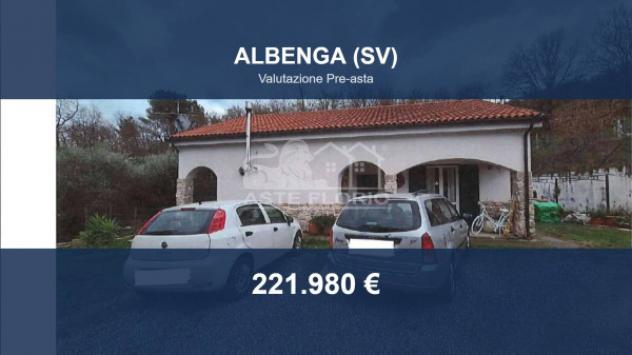 casa indipendente in vendita ad Albenga