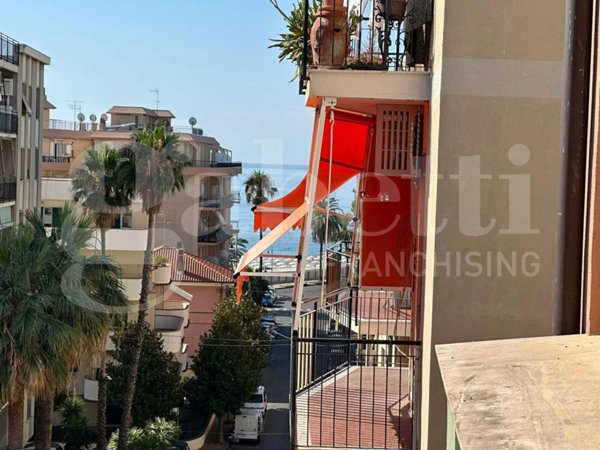 appartamento in vendita ad Albenga