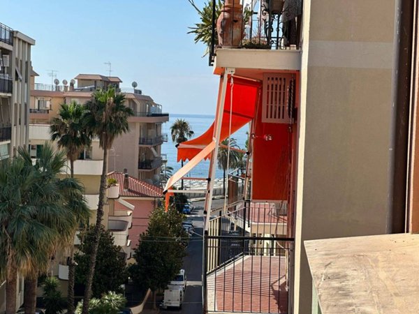 appartamento in vendita ad Albenga